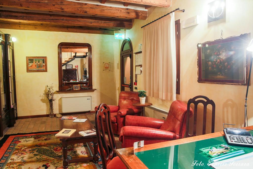 Locanda Il Fagiano Sette Polesini Exteriör bild